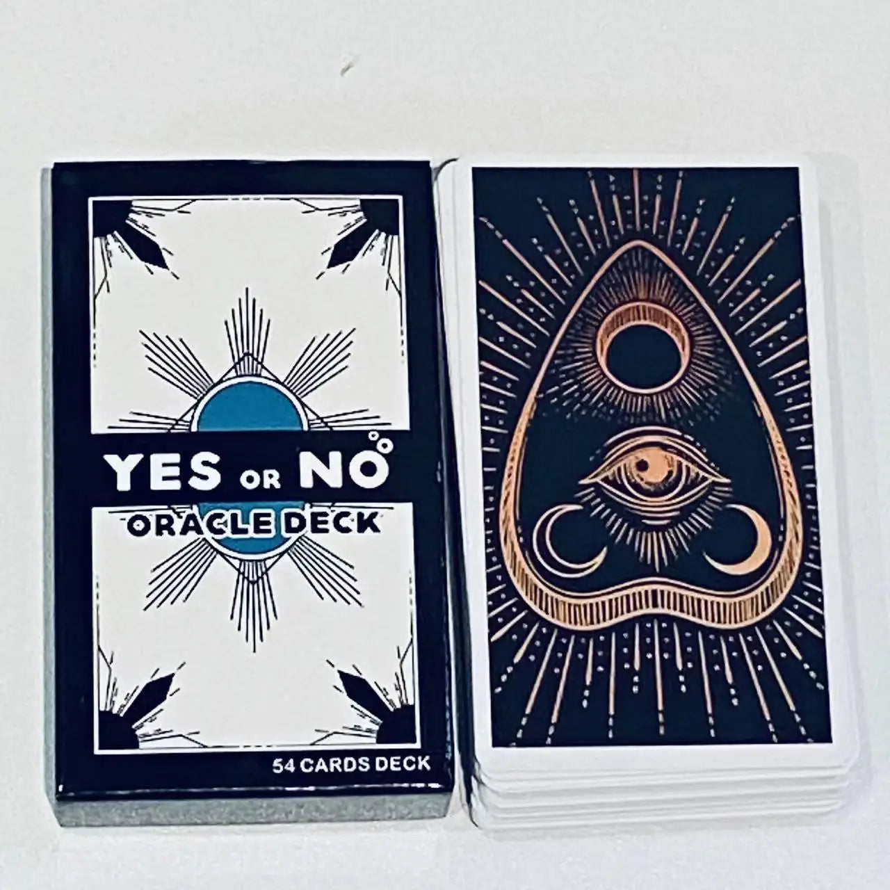 YES or NO Oracle Deck – Jeu de 54 Cartes Divinatoires en Anglais