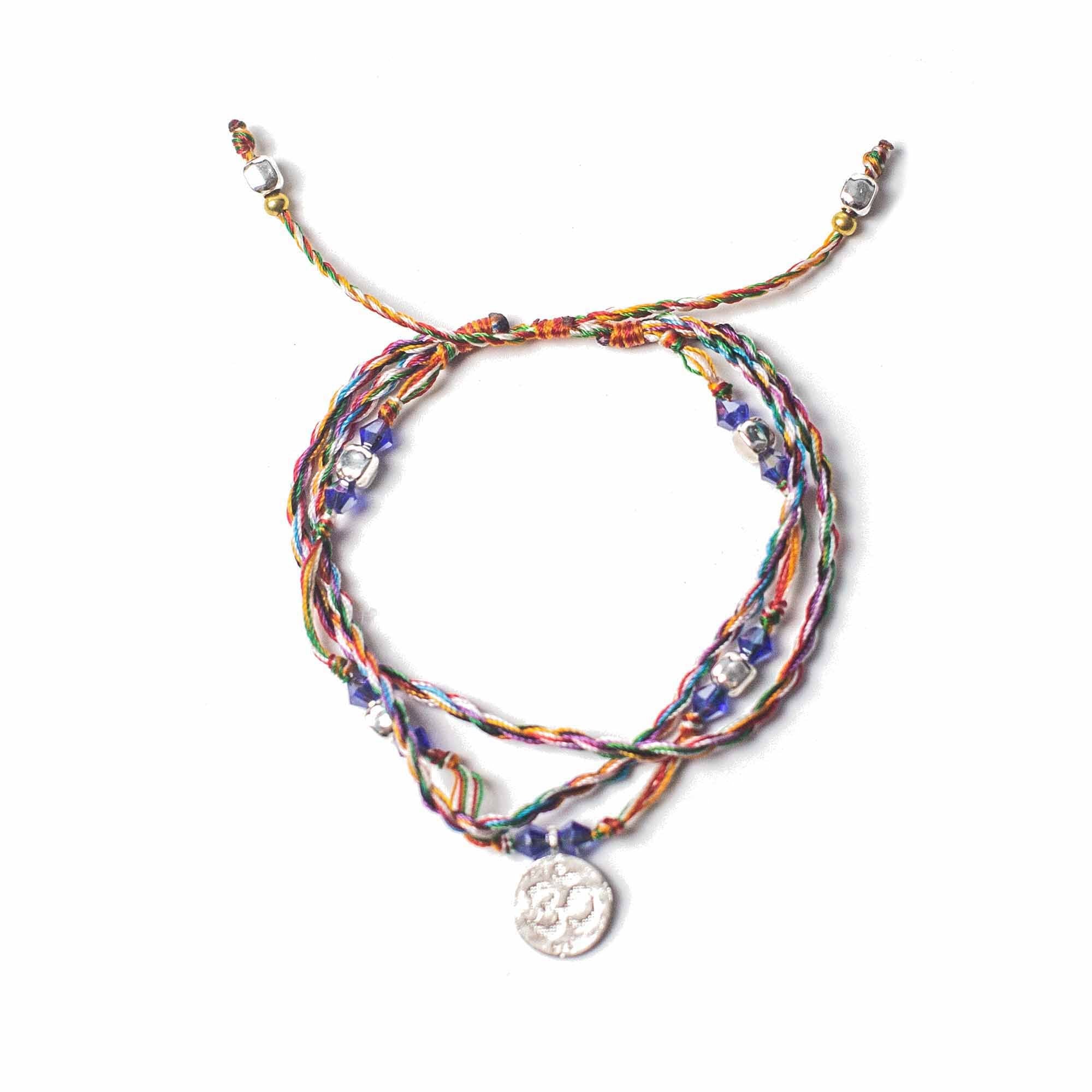 Bracelet Temple String – Om dans la Sérénité