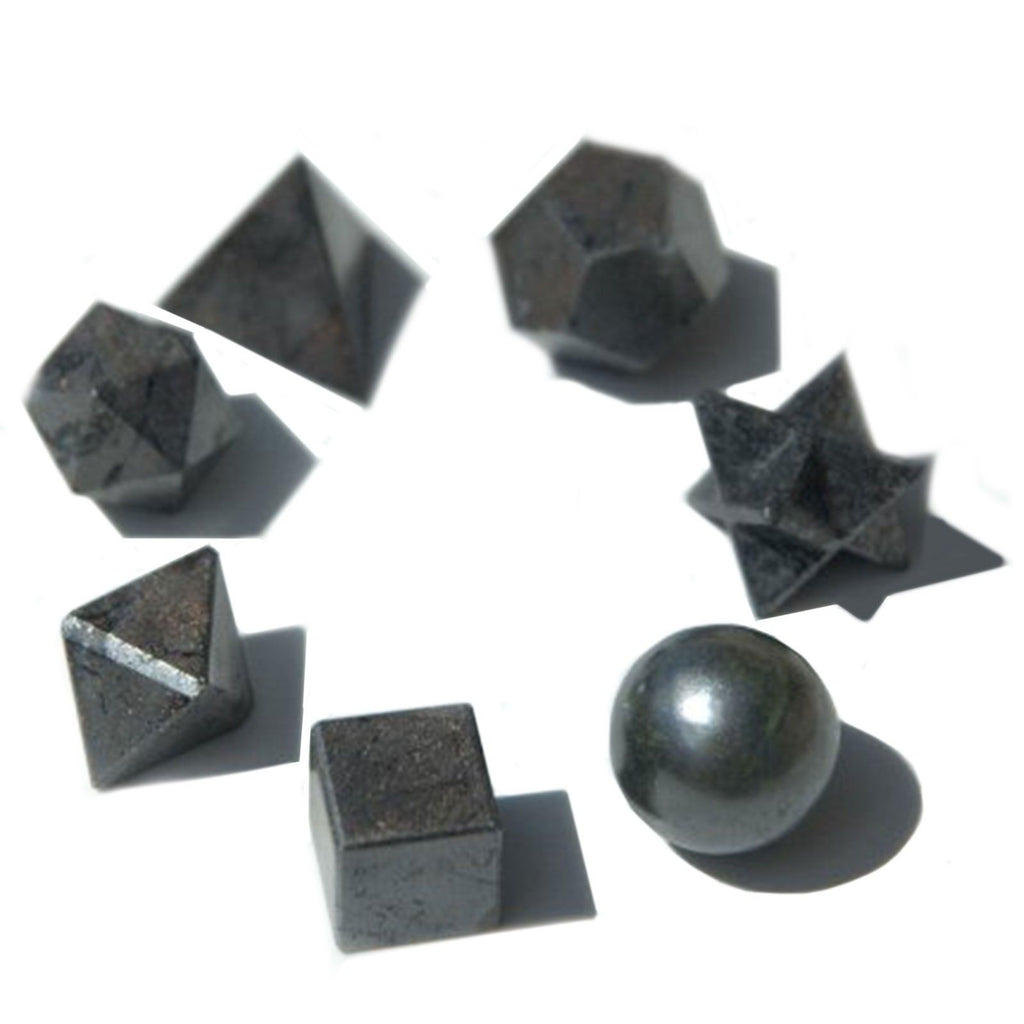 Set de 7 Cristaux Géométriques en Agate Noire