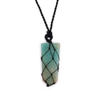 Pendentif Pointe Plate Macramé – Amazonite