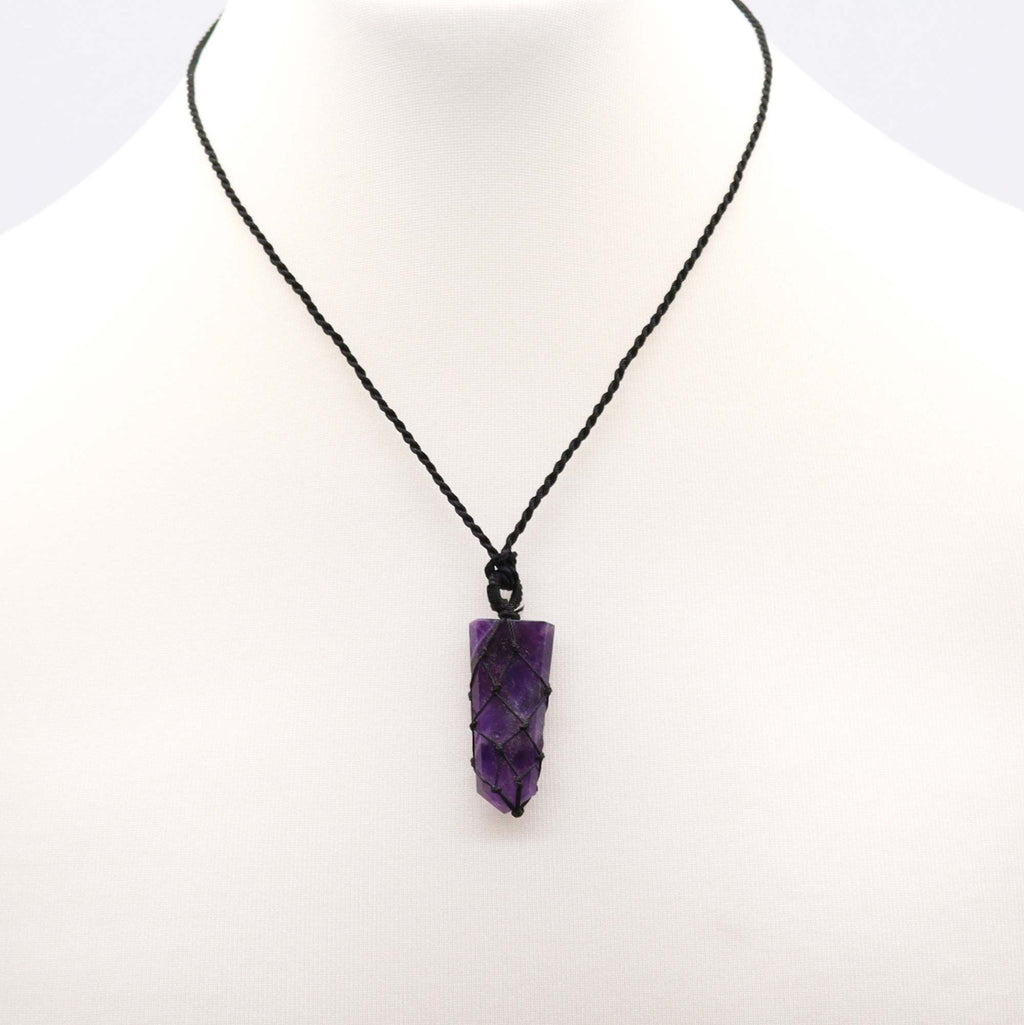 Pendentif Pointe Plate Macramé – Améthyste