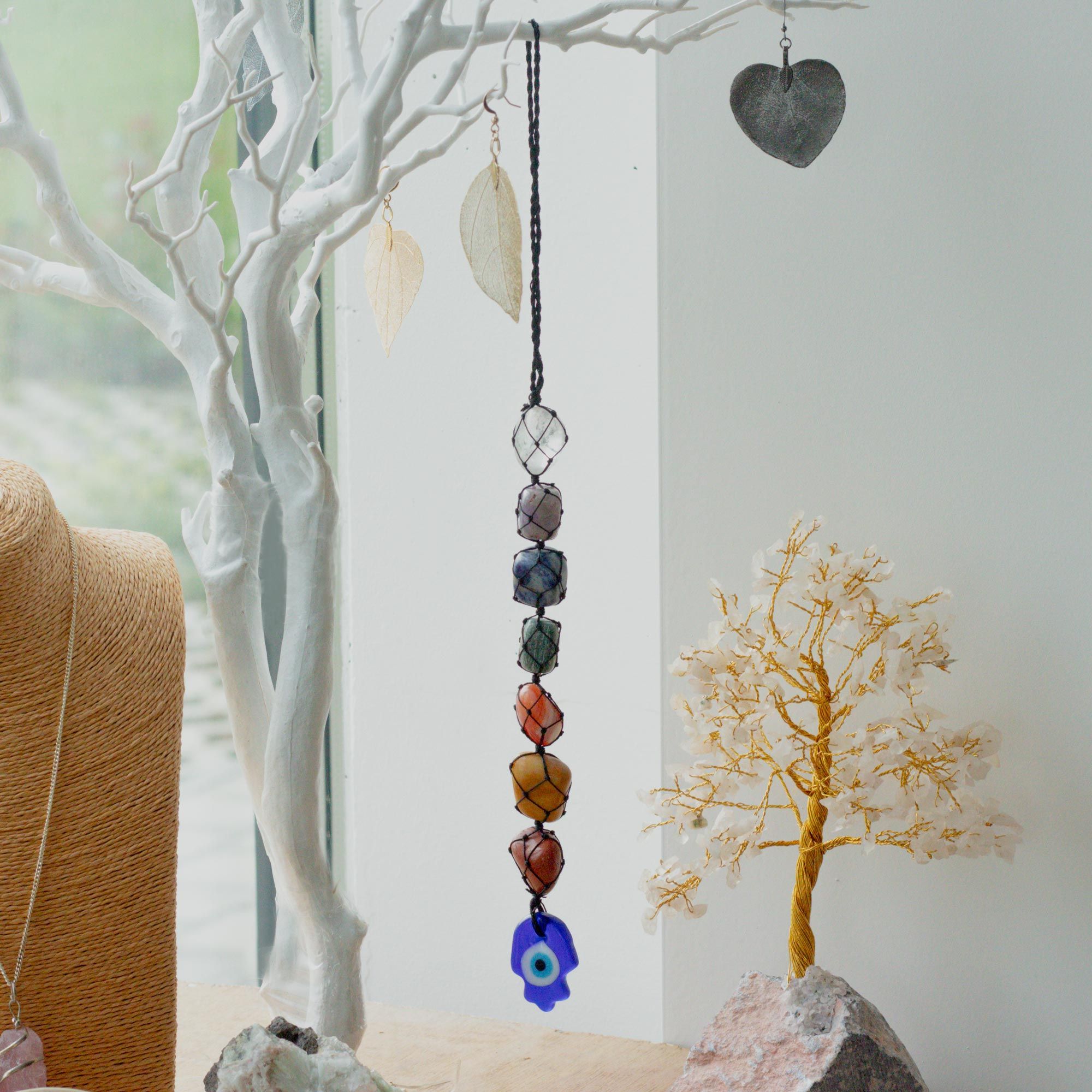 Pendentif Mural Chakras – Main de Hamsa