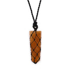 Pendentif Pointe Plate Macramé – Quartz Doré