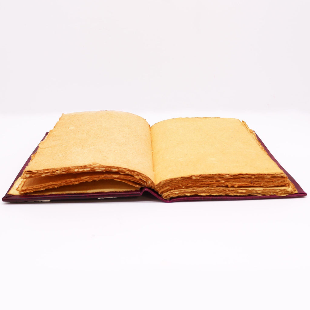 Grand Carnet en Cuir – Hamsa & Zinc – 200 pages Deckle – 26×18 cm