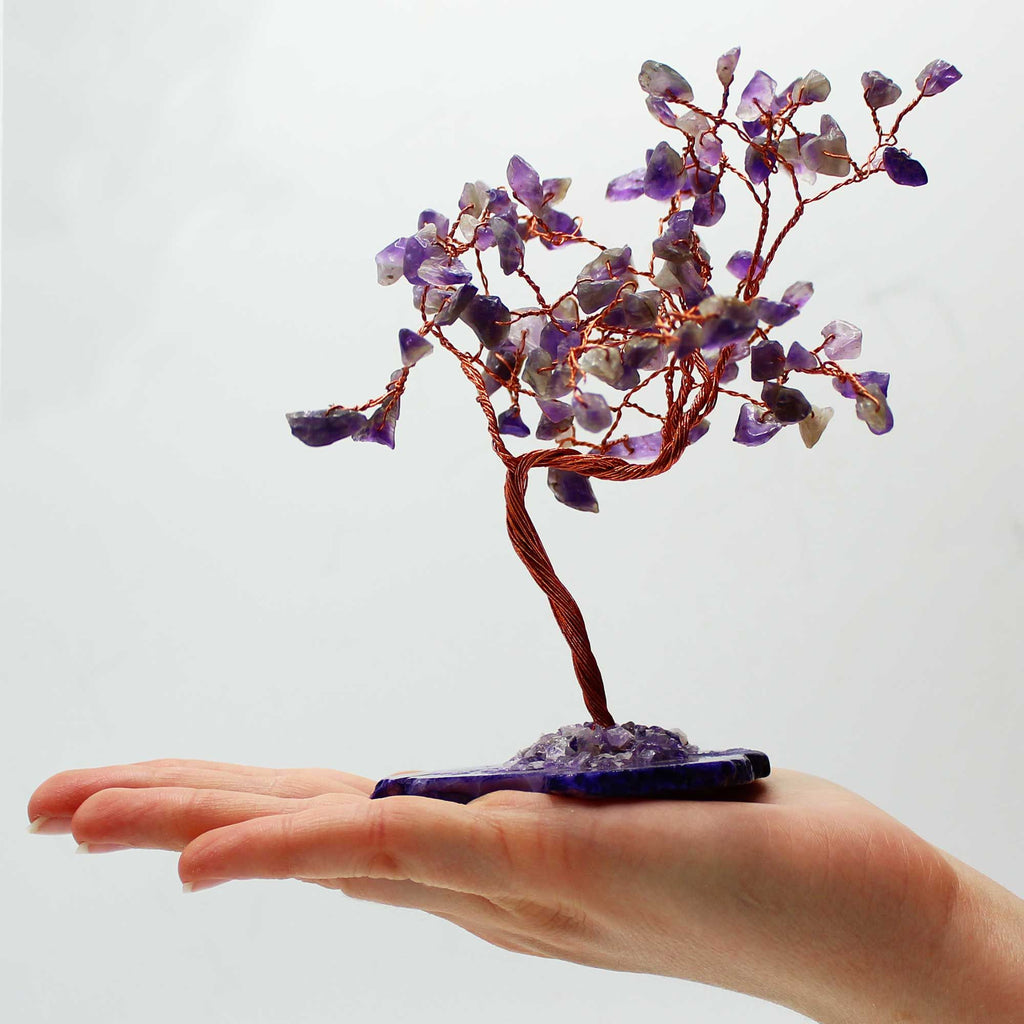 Grand Arbre de Gemmes – Améthyste sur base en Agate Naturelle – 100 Pierres