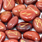 Runes Indiennes en Pochette – Jaspe Rouge