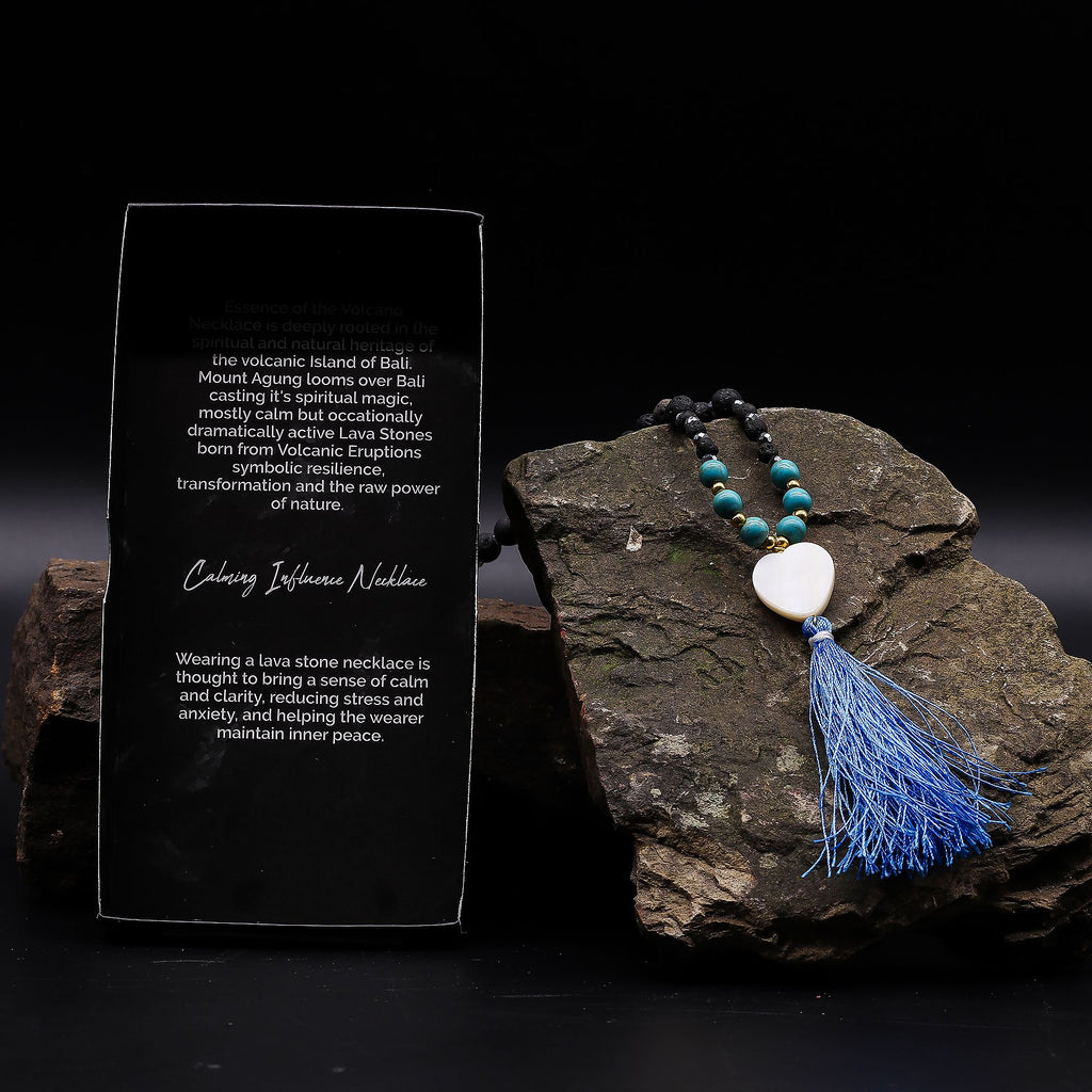 Collier « Essence du Volcan » – Influence Apaisante