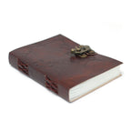 Carnet en Cuir – Carte du Monde Gravée – 18×13 cm