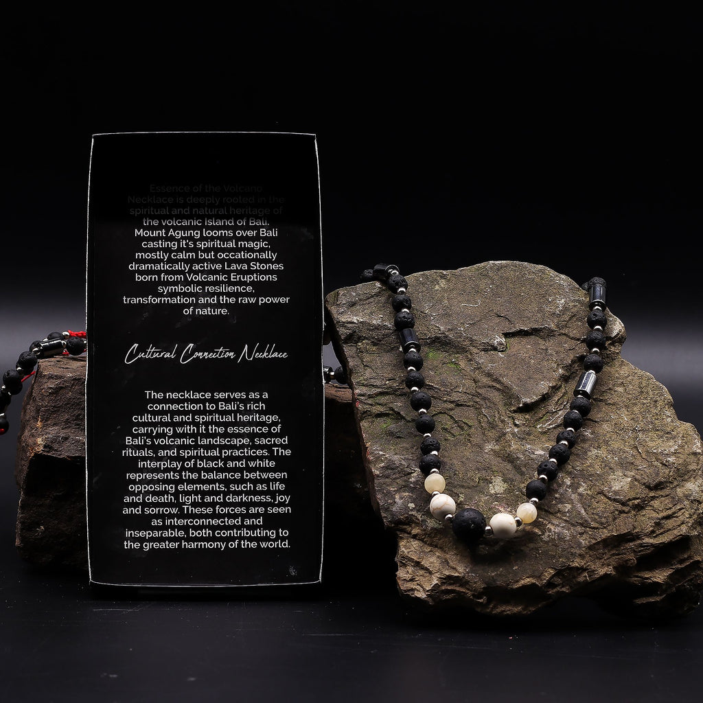 Collier « Essence du Volcan » – Connexion Culturelle