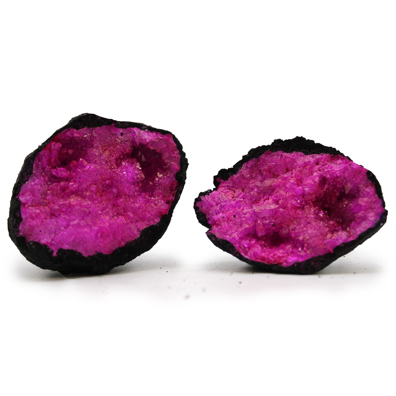 Géode de Calcite Colorée – Roche Noire & Rouge Profond