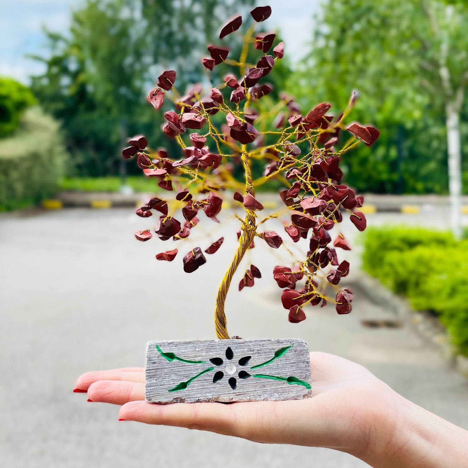 Arbre de Gemmes Indien – Jaspe Rouge – 160 Pierres