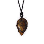 Pendentif Goutte Macramé – Œil de Tigre