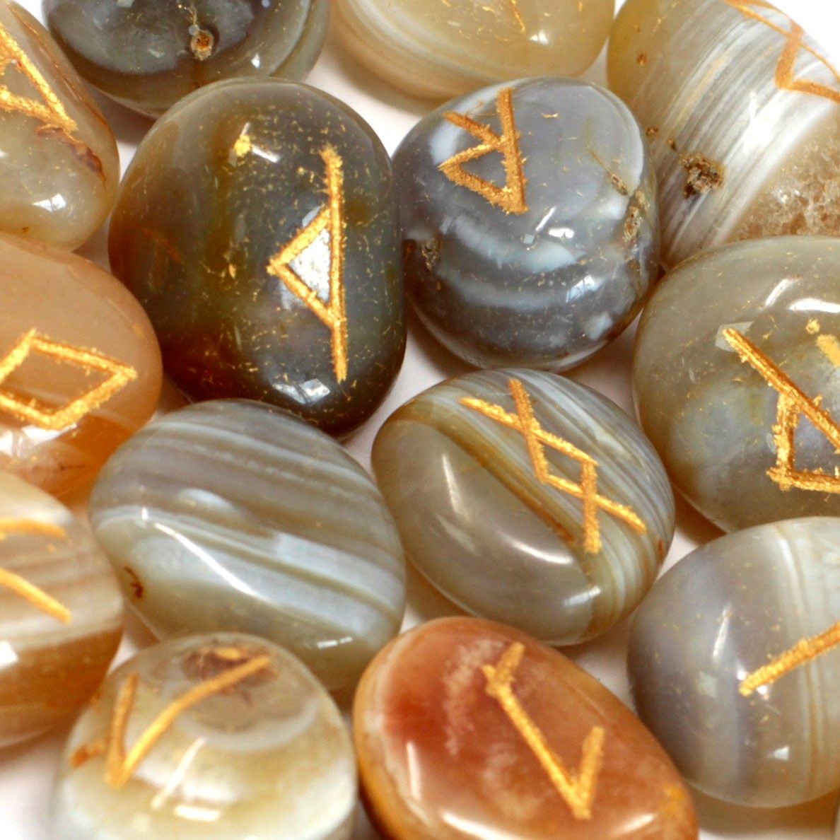 Runes Indiennes en Pochette – Agate Rubanée