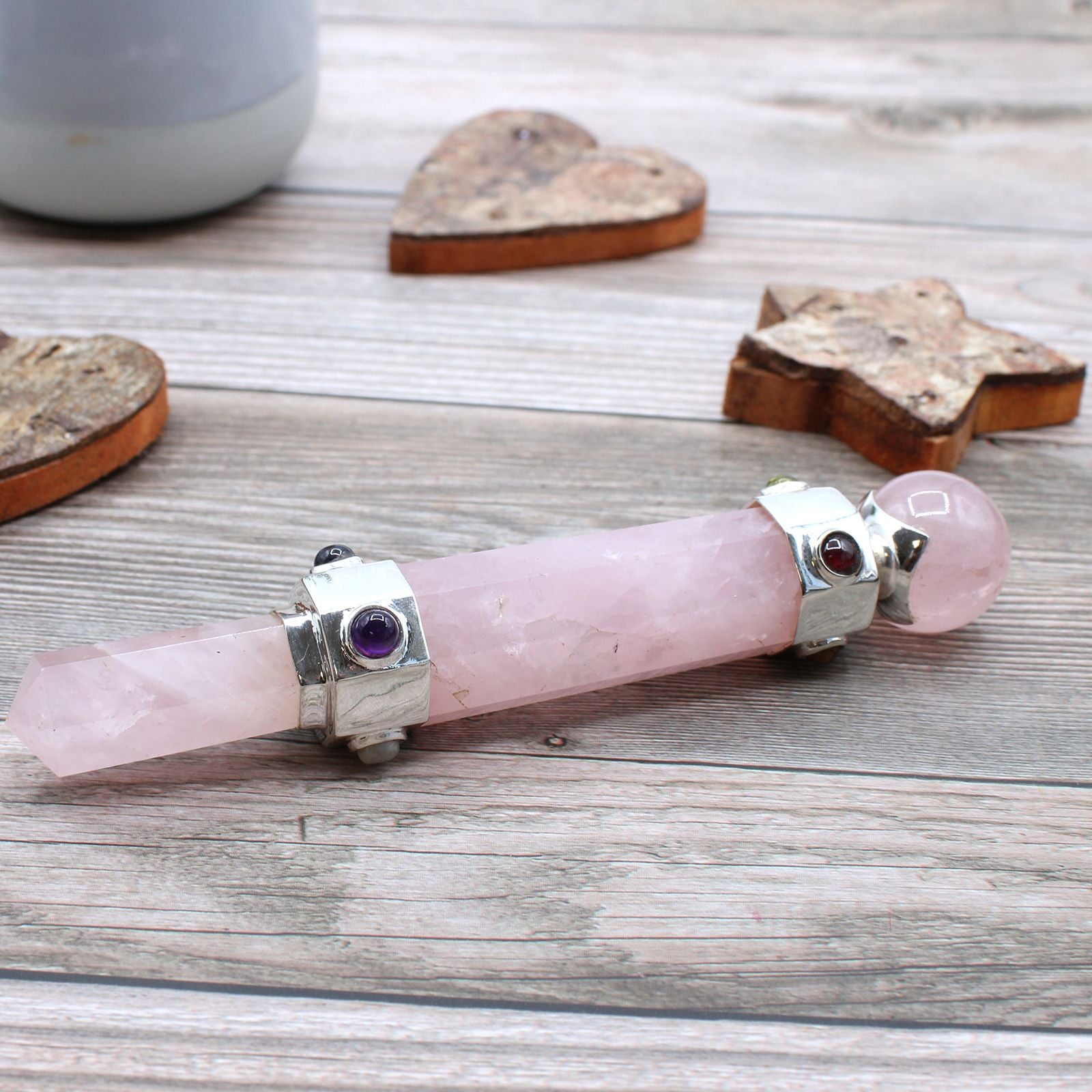 Baguette de Cristal Hexagonale – Quartz Rose – 12 cm