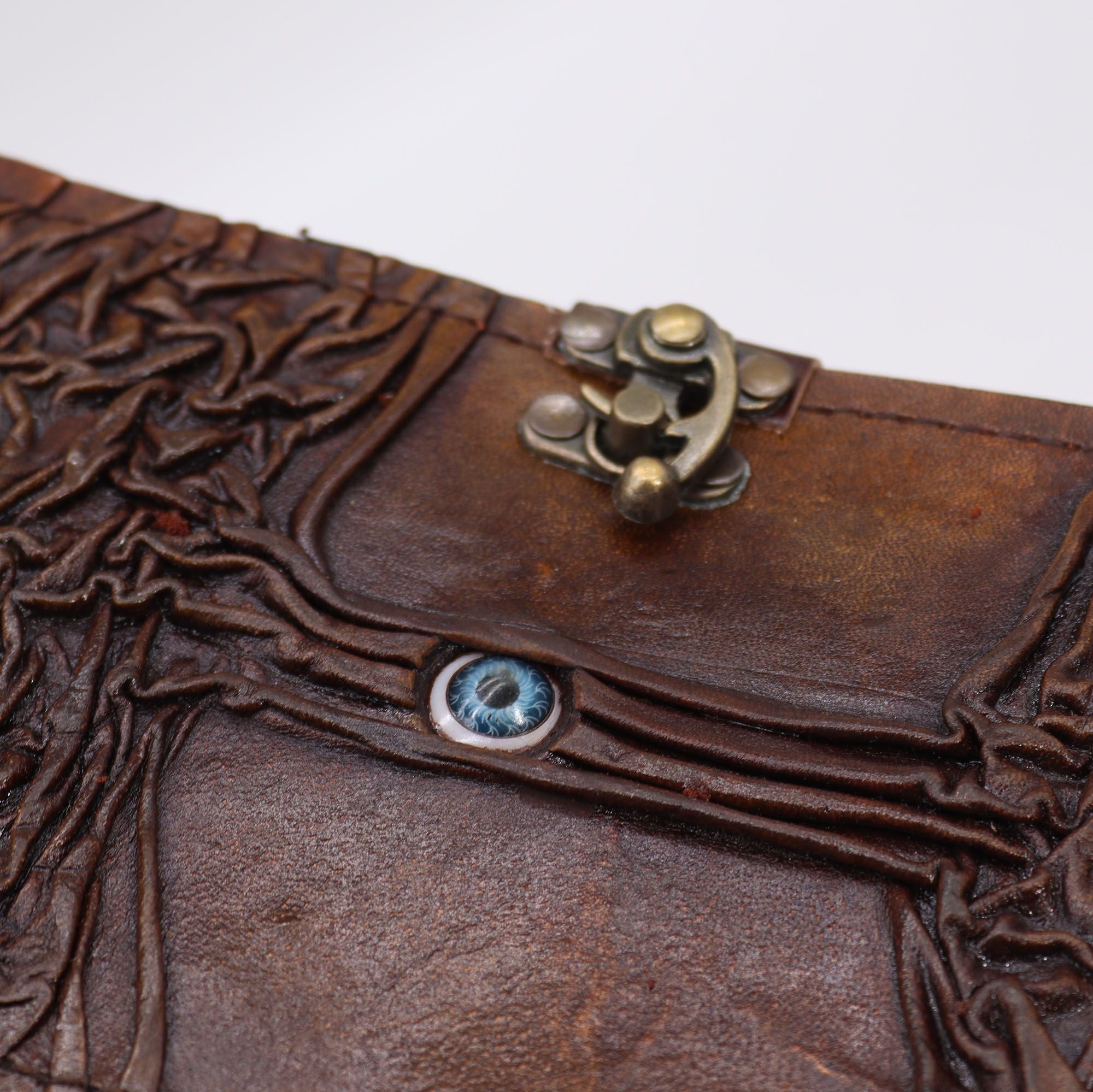 Carnet en Cuir – Evil Eye – 160 pages Deckle – 17×12,5 cm