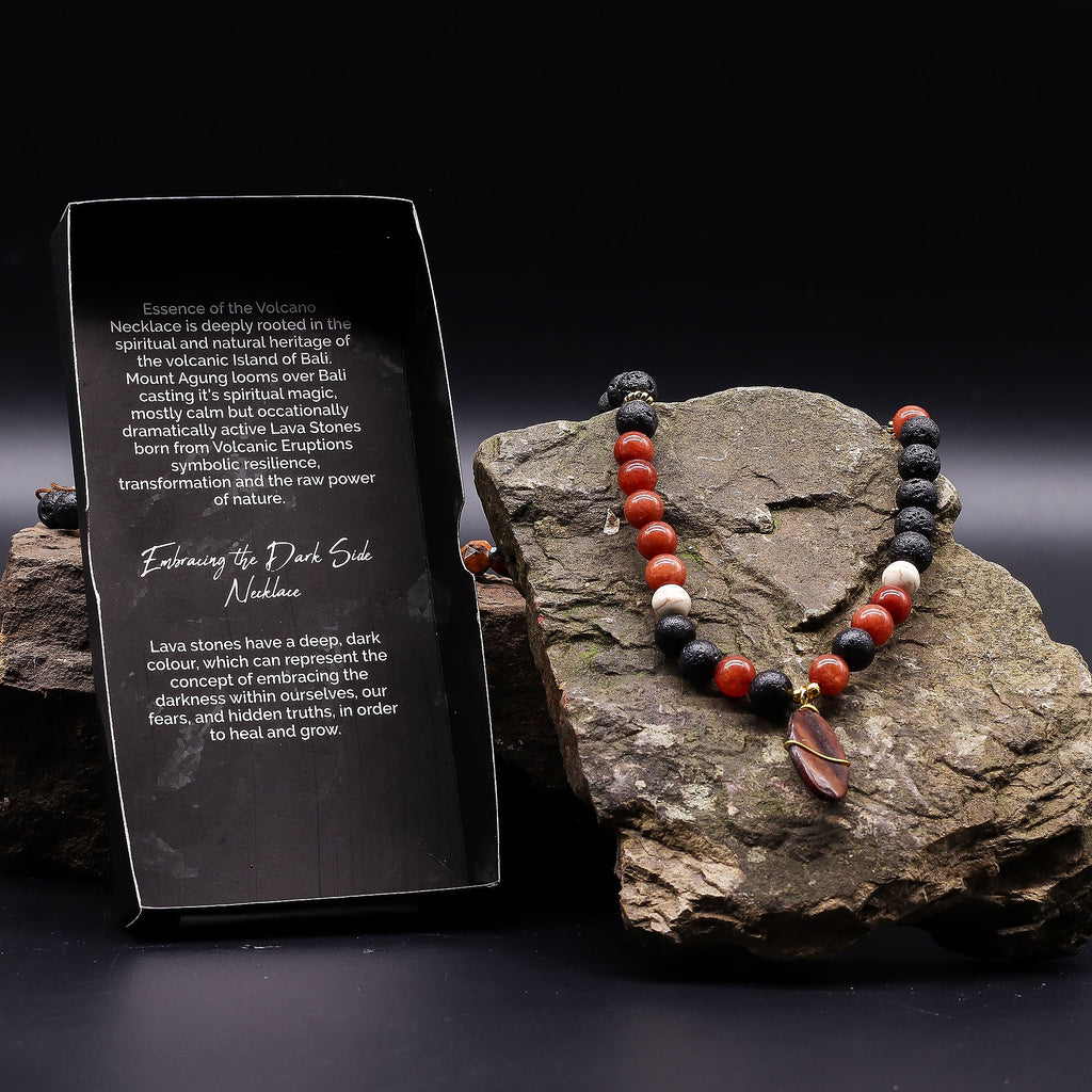 Collier « Essence du Volcan » – Protection