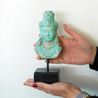 Statue de Princesse Java de la Fortune sur Support – Vert Cuivré