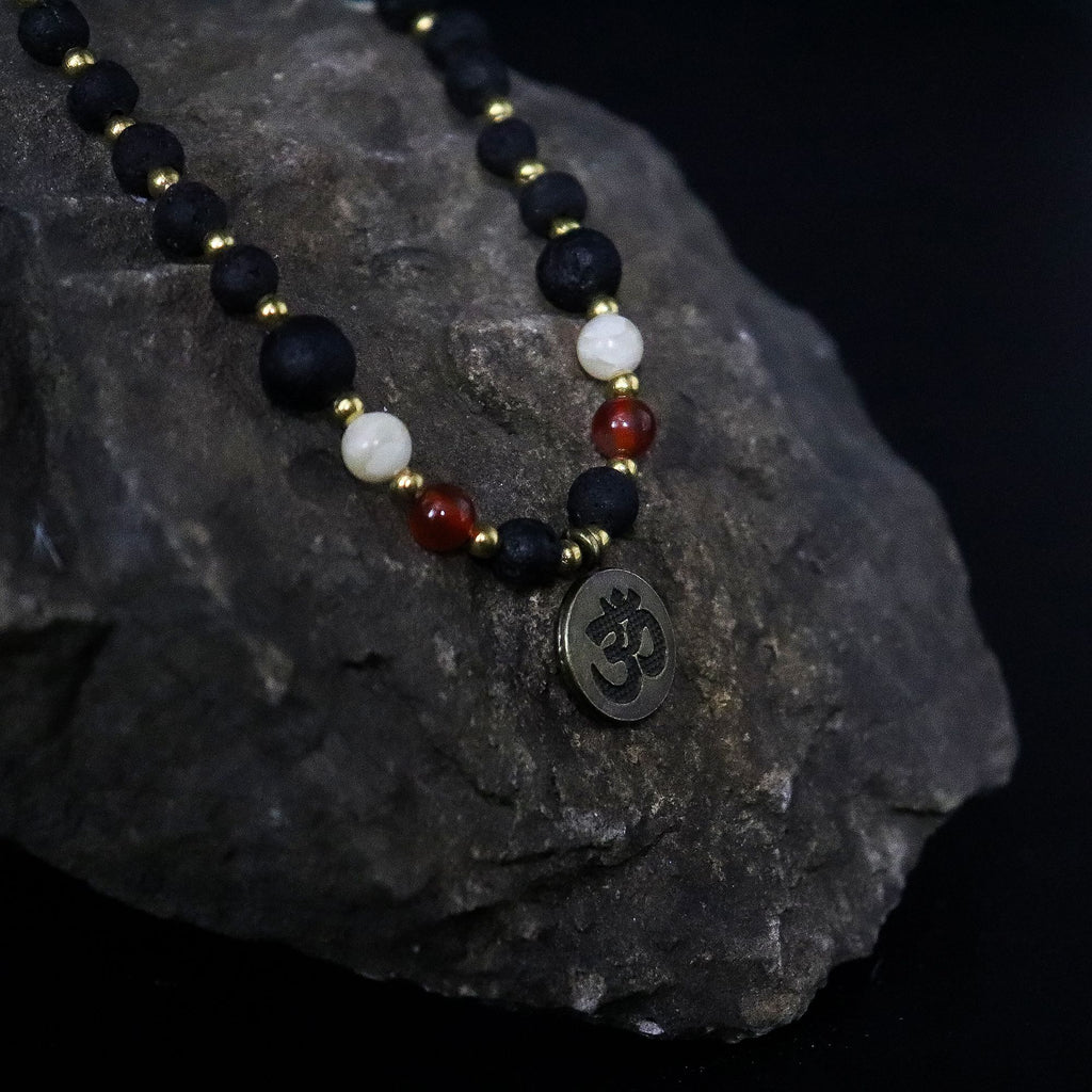 Collier « Essence du Volcan » – Éveil Spirituel